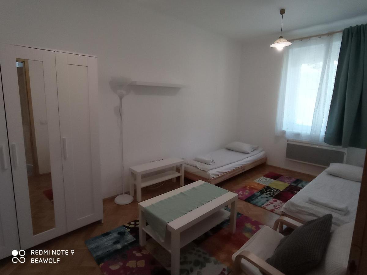 Gizella Apartman إغير المظهر الخارجي الصورة